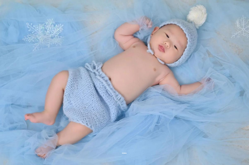 东海宝宝几个月可以吃饭 东海宝宝几个月可以吃饭